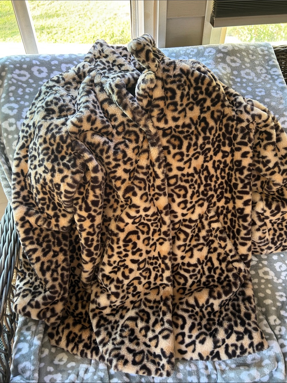 Democracy Leopard Print Teddy Jacket - Beige and Black